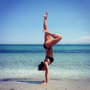 Anki Handstand